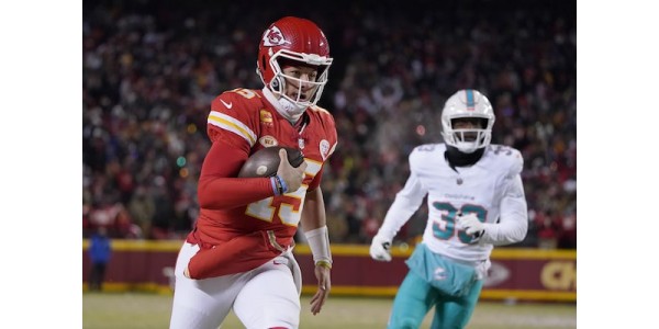 Patrick Mahomes aún no renuncia a su objetivo de ganar campeonatos consecutivos